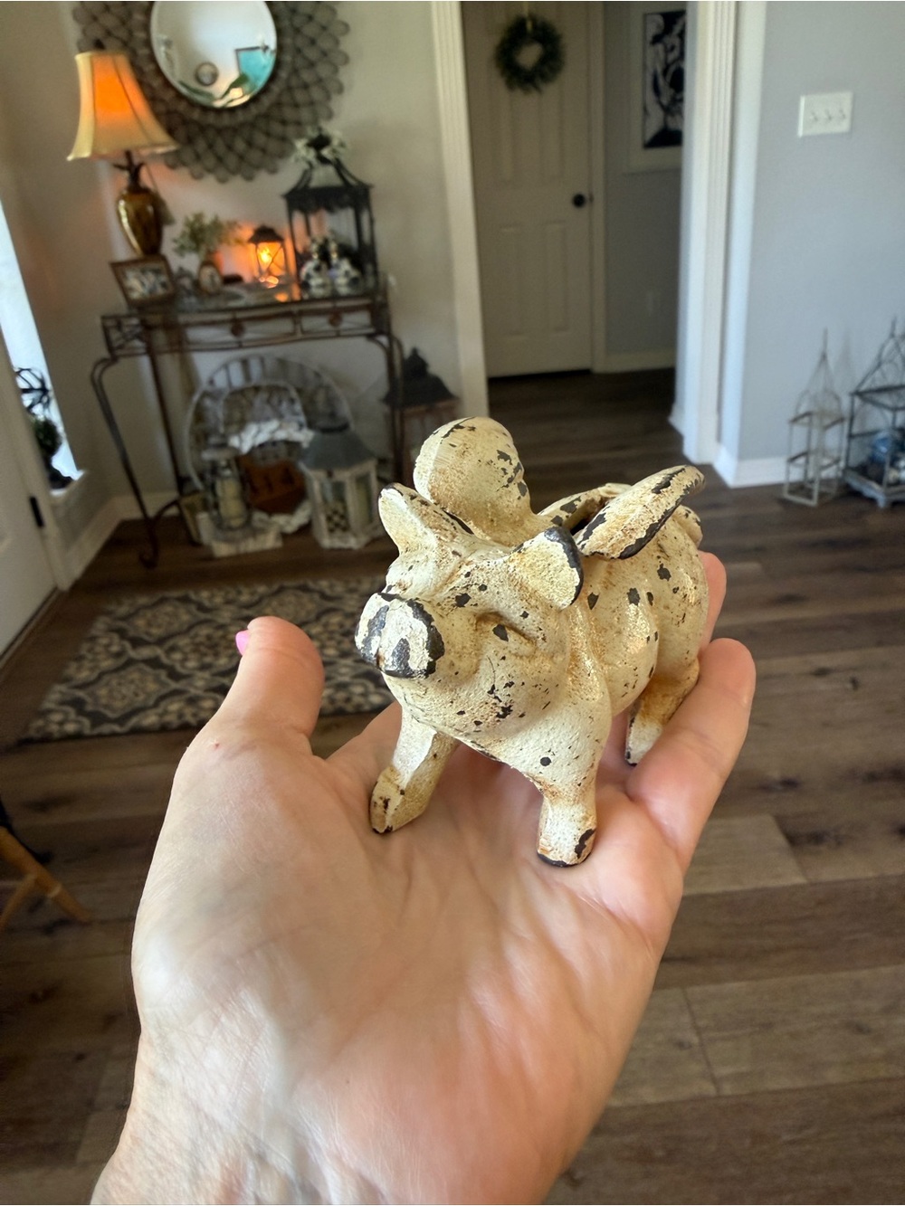 ❌RESERVED❌Cast Iron Flying Piggy Bank Figurine in Chippy Cream - Picture 12 of 12